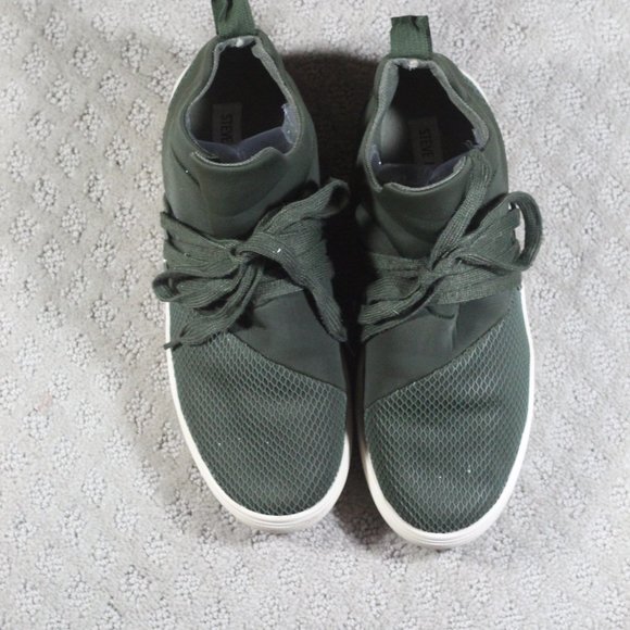 Steve Madden Langer Size 9 Army Green Sneakers - Picture 2 of 7